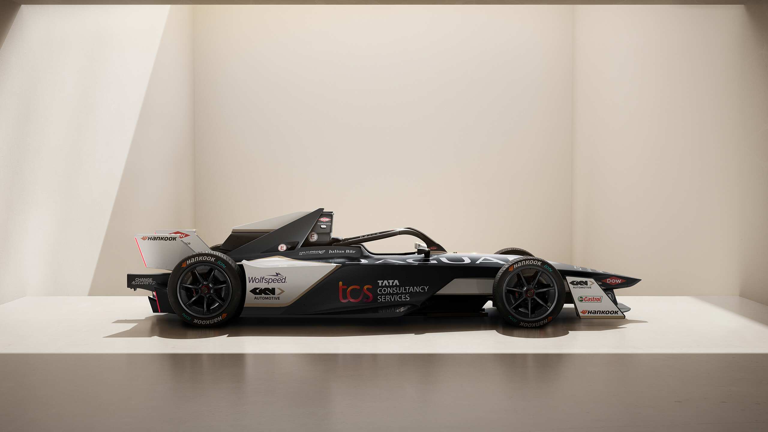 TCS Jaguar Racing side profile
